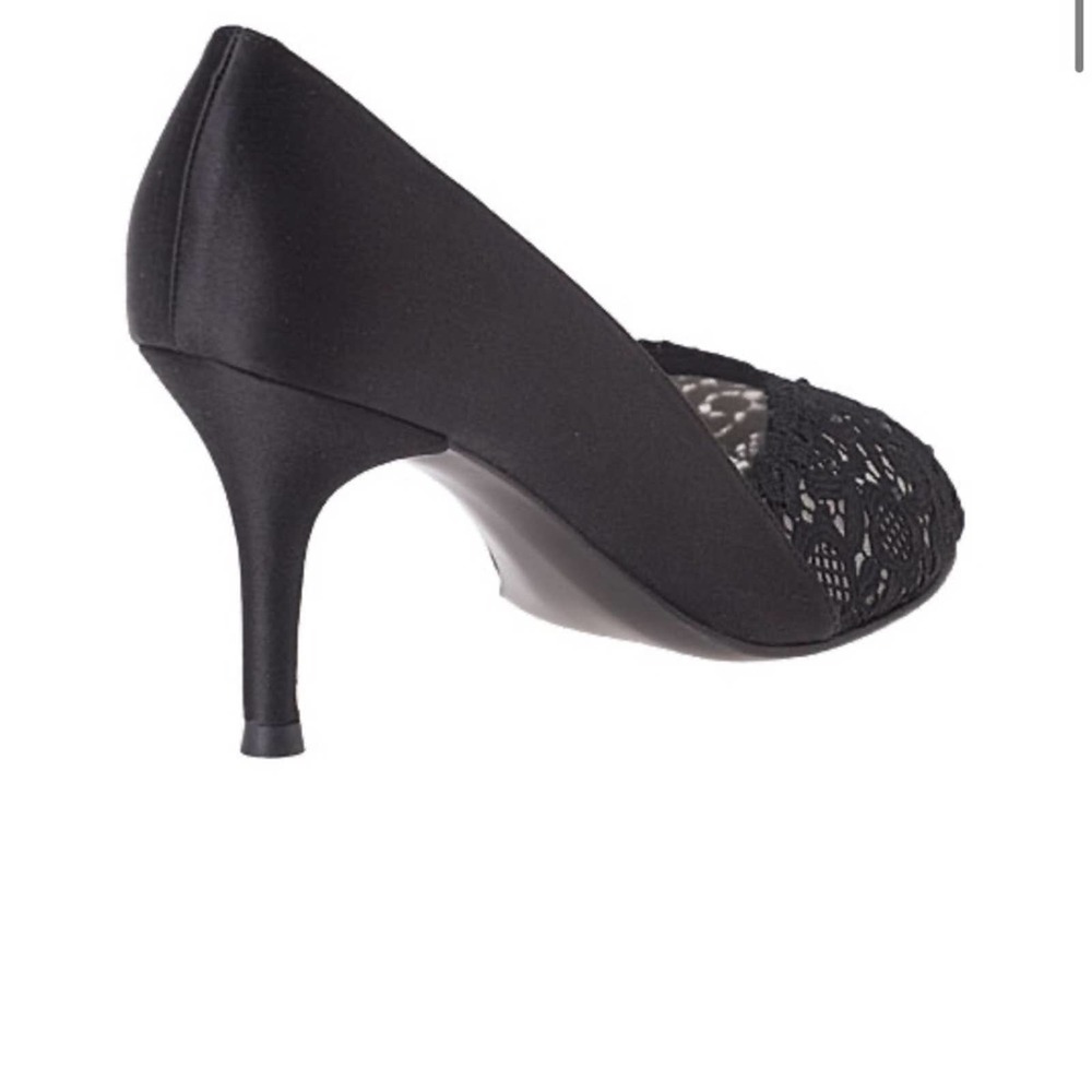 Stuart Weitzman Black Lace Peep Toe Heels - Picture 3 of 12